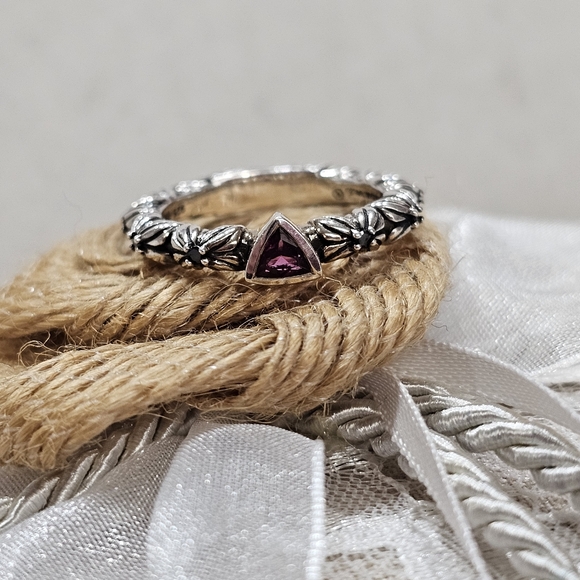 Stephen Dweck Diamonds Rhodolite Garnet Florette Ring - Picture 8 of 14